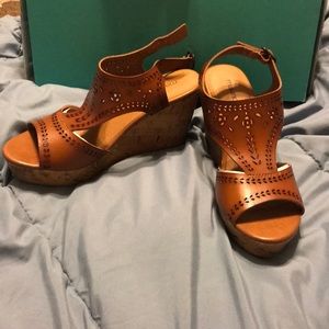 Maurice’s brown wedges never worn